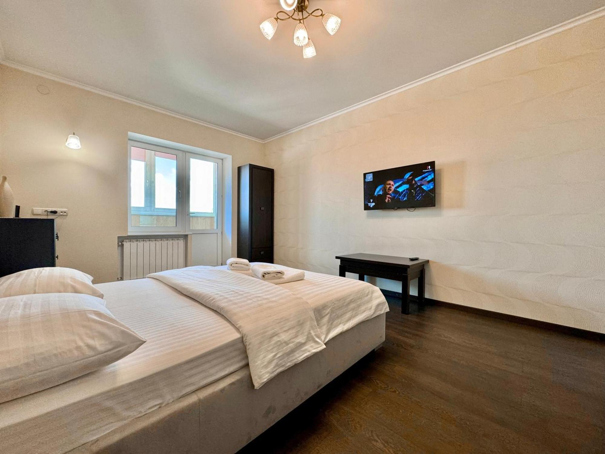 Apartpoltava Світлі Просторі Апартаменти 80М2 , 2-Окремі Кімнати, Новобудова Центр Чек Банківський Zewnętrze zdjęcie